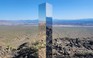 Công trình bí ẩn như 'cổng không gian' xuất hiện trên đỉnh núi Las Vegas