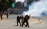 Người biểu tình đốt phá nhà quốc hội, rượt cảnh sát, quân đội Kenya can thiệp