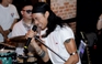 Phạm Anh Khoa 'máu lửa' khi hát rock cùng nhóm MONOCYCLE