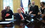 Ông Trump phát tín hiệu sẽ kết thúc cuộc tăng thuế quan qua lại Mỹ-Trung Quốc?