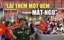 Chấp nhận thêm một đêm mất ngủ, 'hội chị em' đi thật sớm quyết tâm xem diễu binh