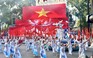 NSƯT Lê Thiện, Phương Mỹ Chi gây xúc động trong ‘Rạng rỡ non sông Việt Nam’