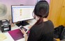 Sử dụng điện thoại khi đang sạc: Một phút chủ quan, hậu quả khó lường