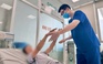 Nam thợ xây sốc nhiệt nguy kịch